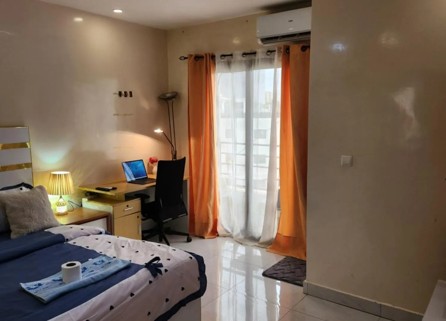Dakar Studio Home 0*,  Senegal
